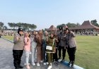 Polwan-Polresta-Sidoarjo-Humanis-dalam-Pengamanan-Car-Free-Day-Alun-alun